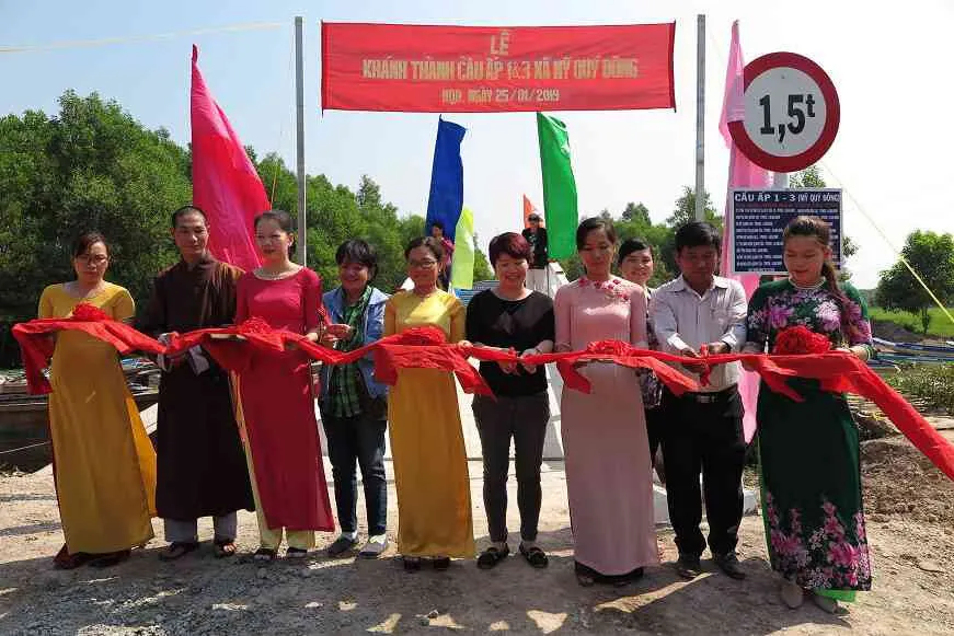Cầu từ thiện tại xã Mỹ Quý Đông