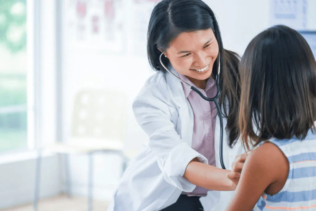 Chương trình định cư thí điểm “CAREGIVER” mang đến nhiều cơ hội cho các ứng cử viên người nước ngoài mong muốn định cư tại Canada cùng gia đình